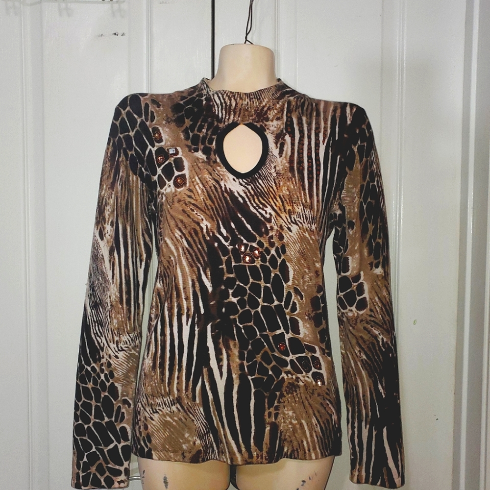 Animal Print knit long sleeve Top